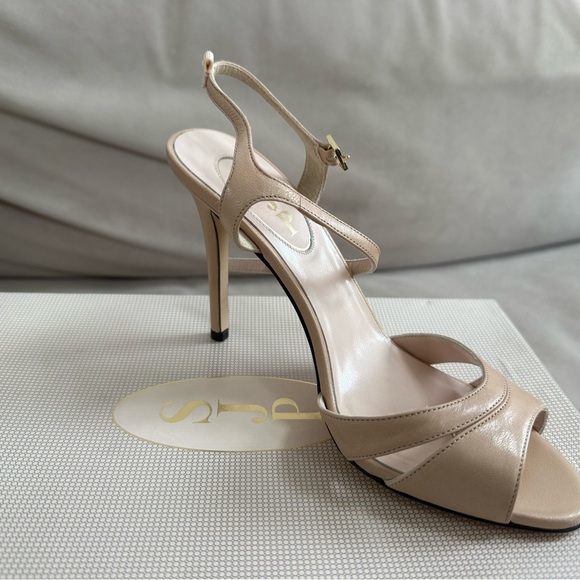 SJP by Sarah Jessica Parker Nude Heels - Picture 3 of 6